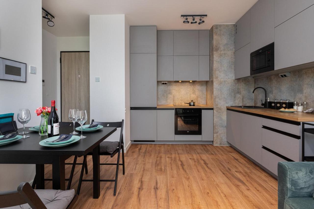 Nowa Letnica Apartments With Sauna & Gym & Kids Play In Gdansk By Noclegi Renters Esterno foto