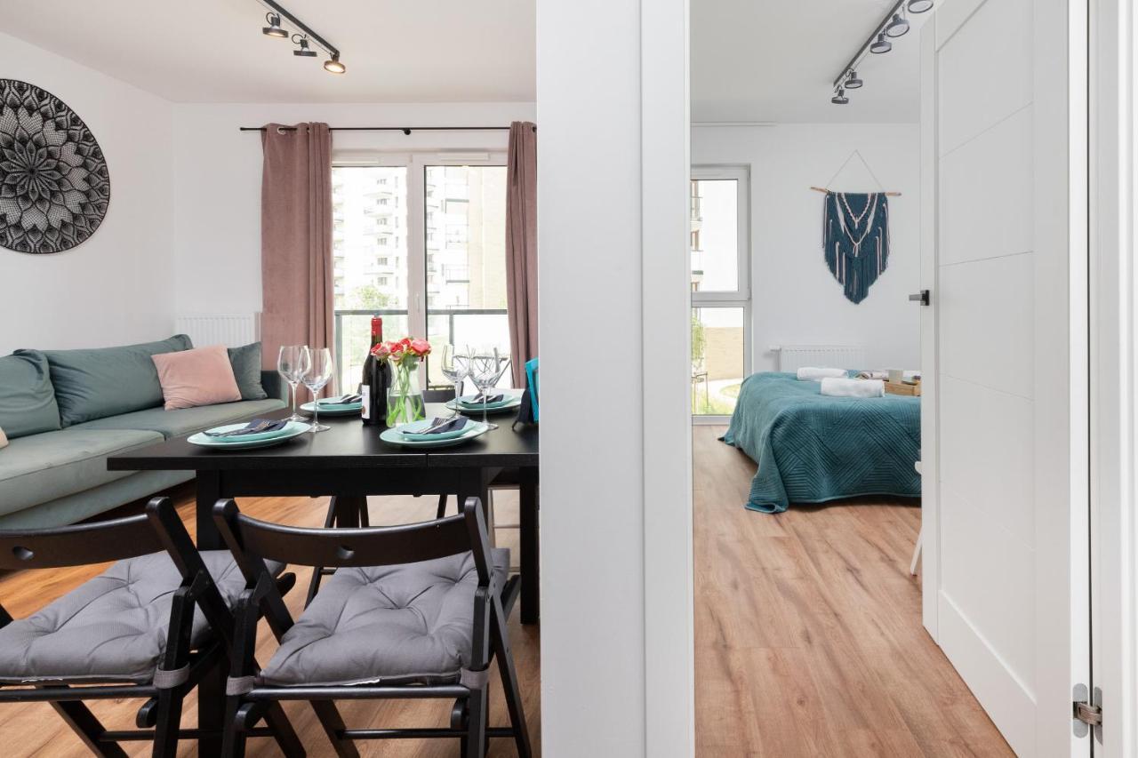 Nowa Letnica Apartments With Sauna & Gym & Kids Play In Gdansk By Noclegi Renters Esterno foto