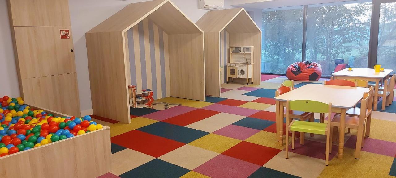 Nowa Letnica Apartments With Sauna & Gym & Kids Play In Gdansk By Noclegi Renters Esterno foto
